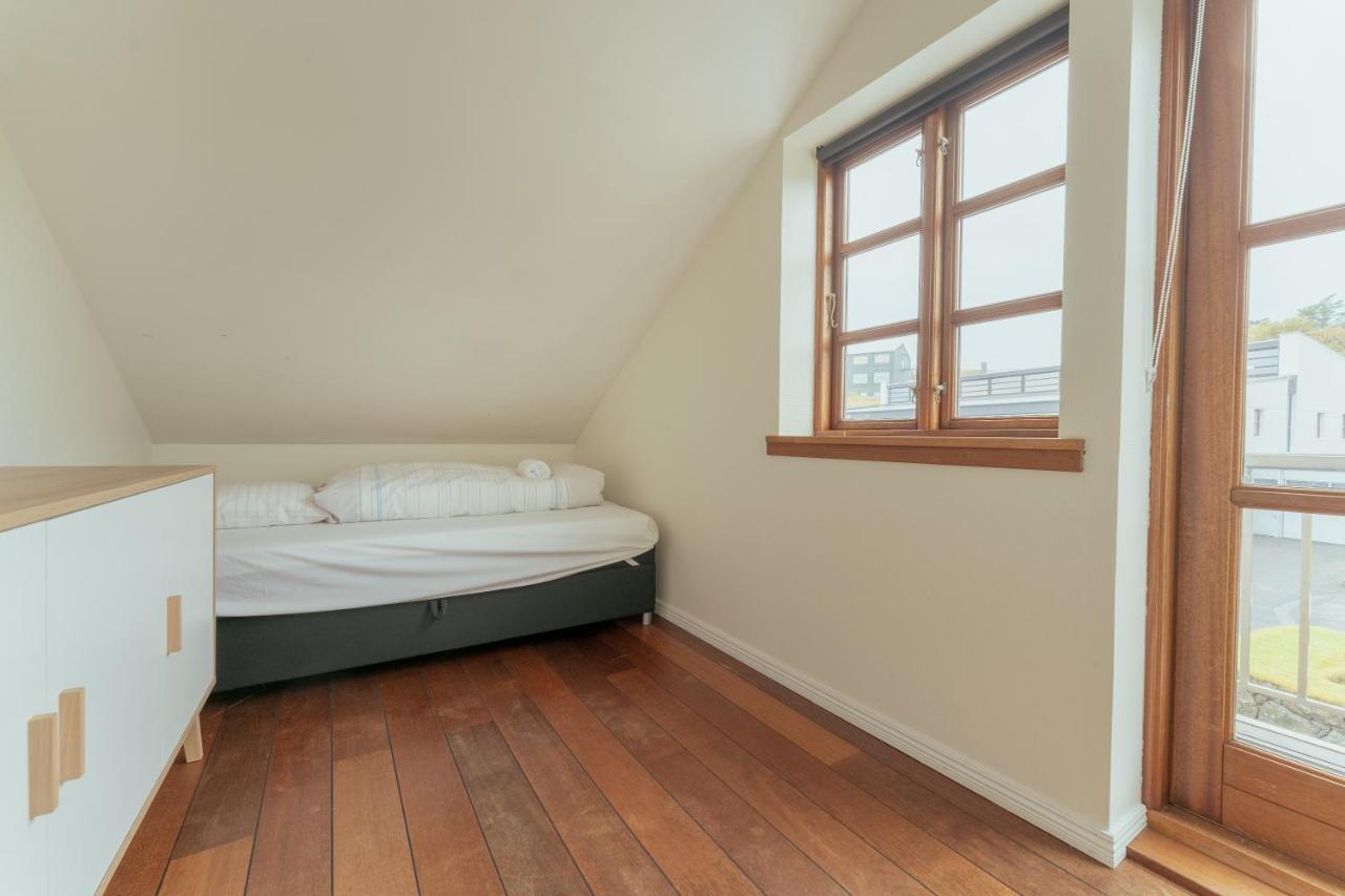 Penthouse / 4 Bedroom / Downtown / Harbour View Tórshavn Buitenkant foto
